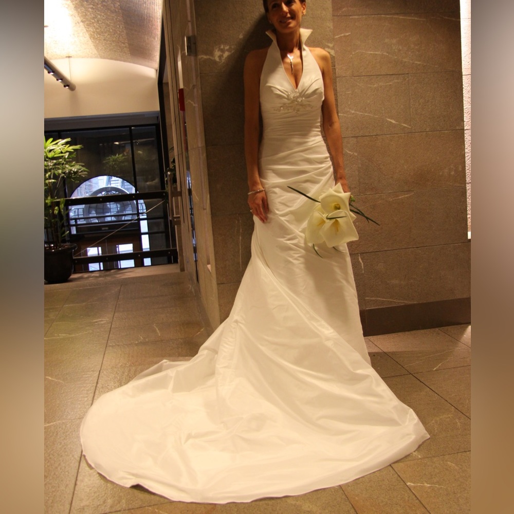 Wedding Dress / France B Pronuptia/ Size 6